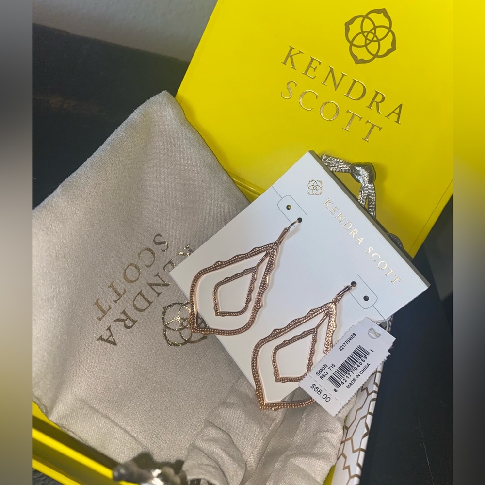 Kendra Scott Chandelier Earrings